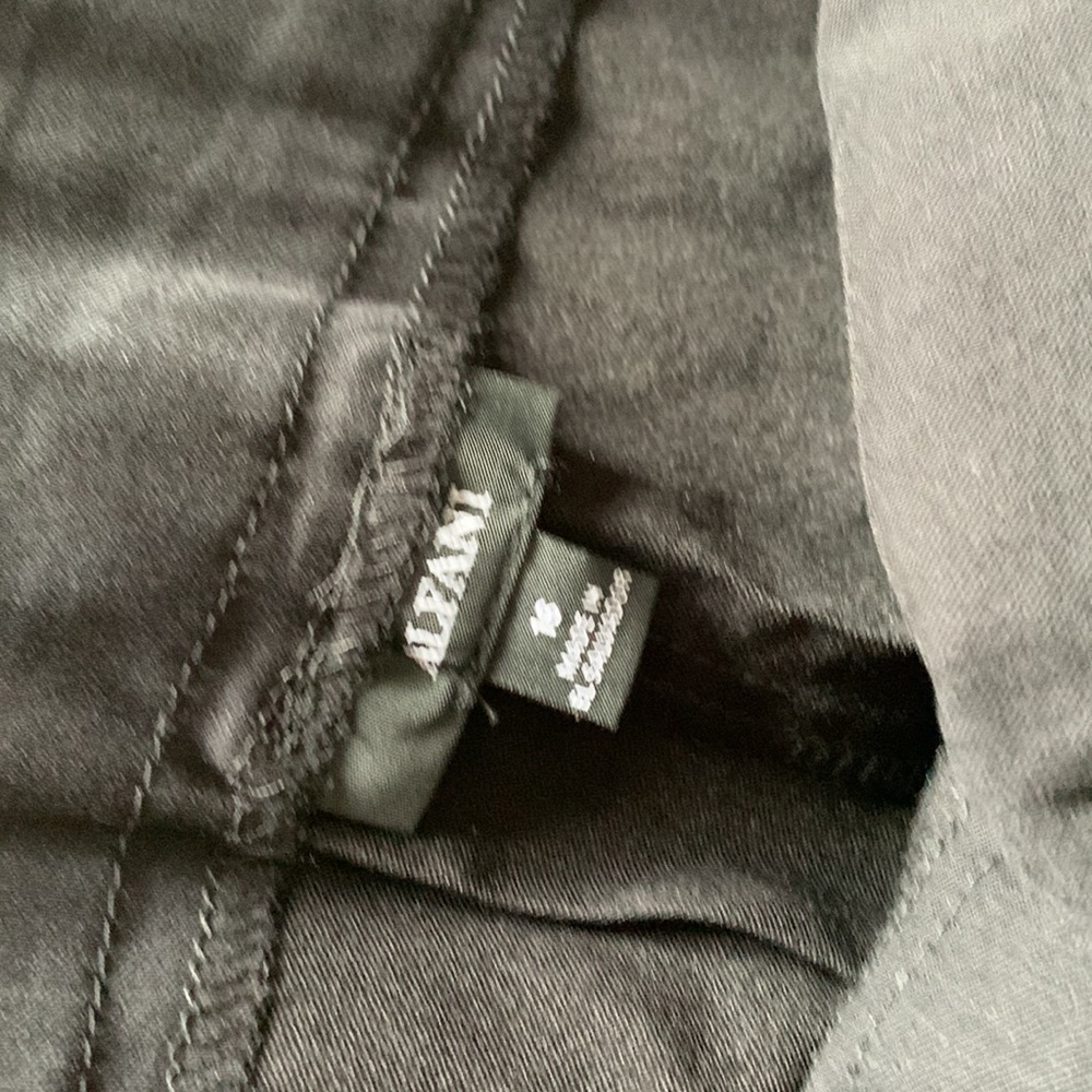 Alfani Women’s skinny leg tummy control pants - Picture 3 of 4